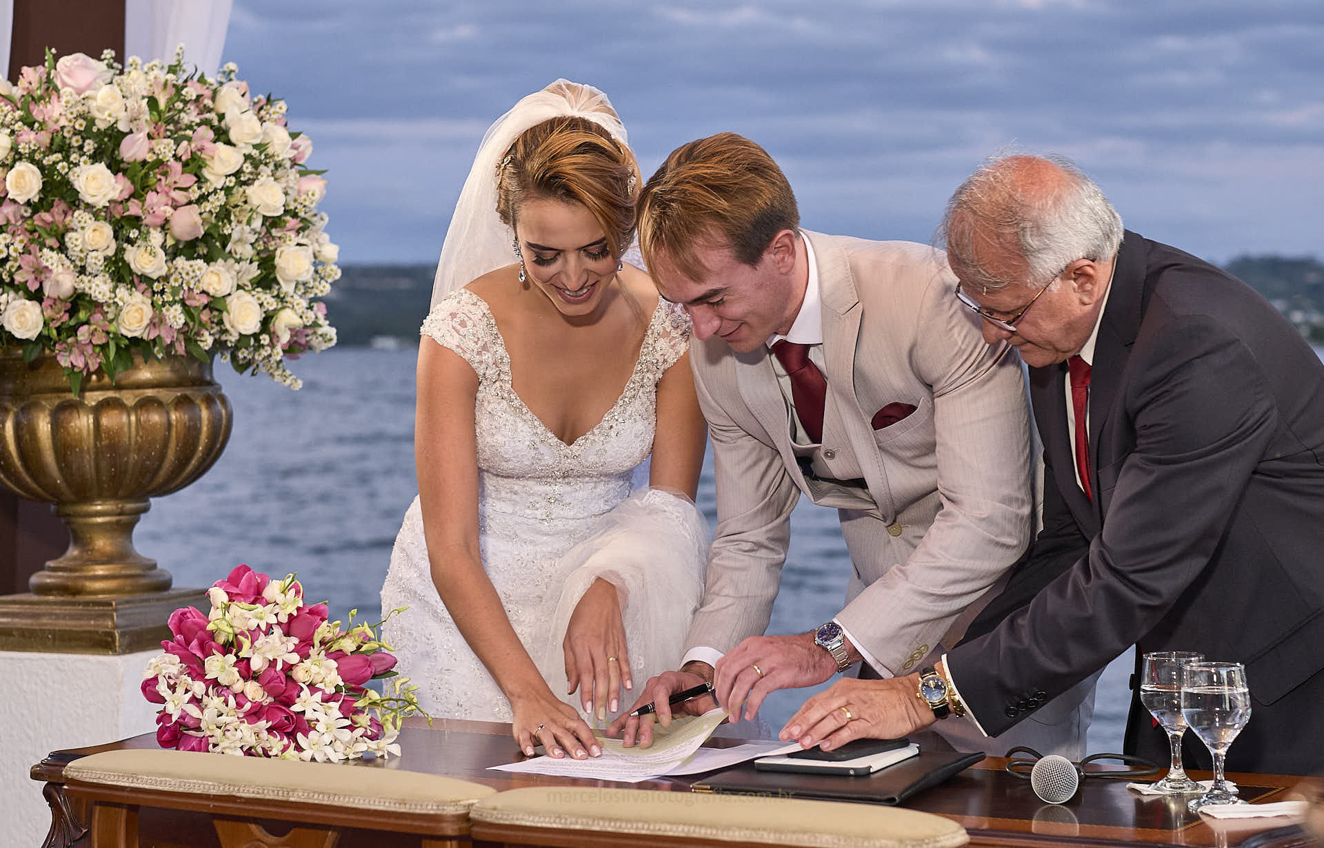 Foto Casamento de Mayara e Fábio no Porto Vittoria Espaço de Eventos - Brasília - DF Foto Casamento de Mayara e Fábio no Porto Vittoria Espaço de Eventos - Brasília - DF - Imagem 61