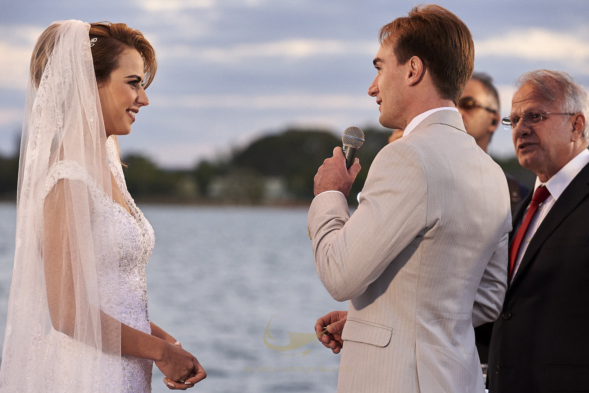 Foto Casamento de Mayara e Fábio no Porto Vittoria Espaço de Eventos - Brasília - DF Foto Casamento de Mayara e Fábio no Porto Vittoria Espaço de Eventos - Brasília - DF - Imagem 54