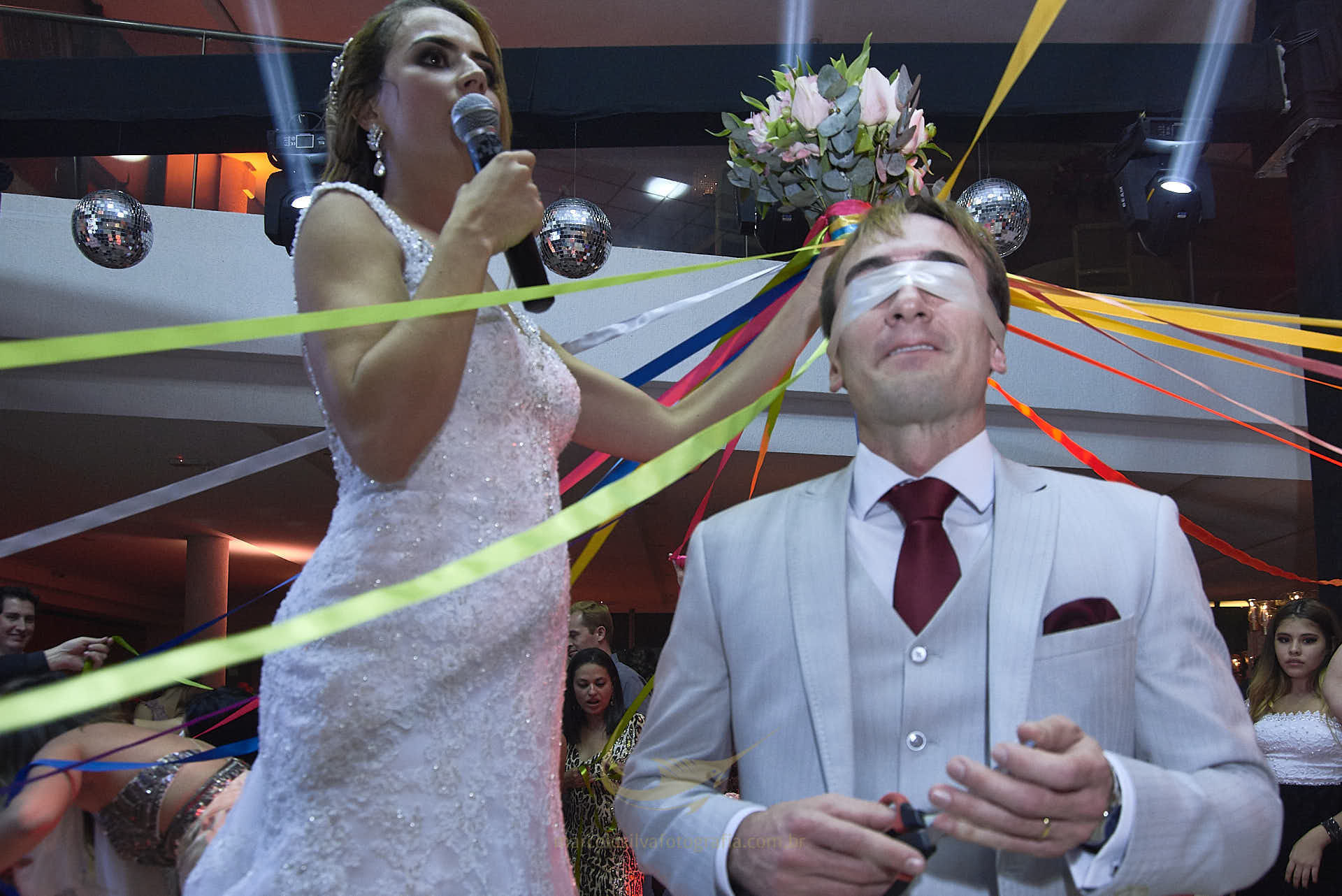 Foto Casamento de Mayara e Fábio no Porto Vittoria Espaço de Eventos - Brasília - DF Foto Casamento de Mayara e Fábio no Porto Vittoria Espaço de Eventos - Brasília - DF - Imagem 107