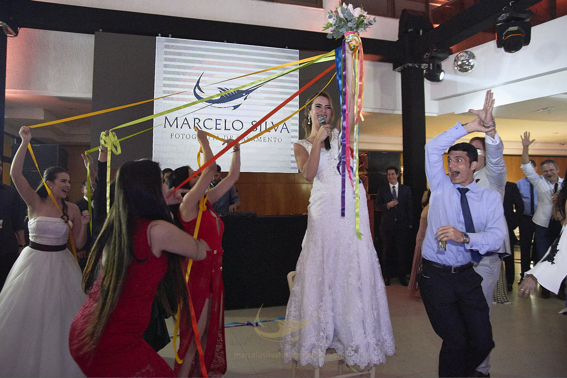 Foto Casamento de Mayara e Fábio no Porto Vittoria Espaço de Eventos - Brasília - DF Foto Casamento de Mayara e Fábio no Porto Vittoria Espaço de Eventos - Brasília - DF - Imagem 110