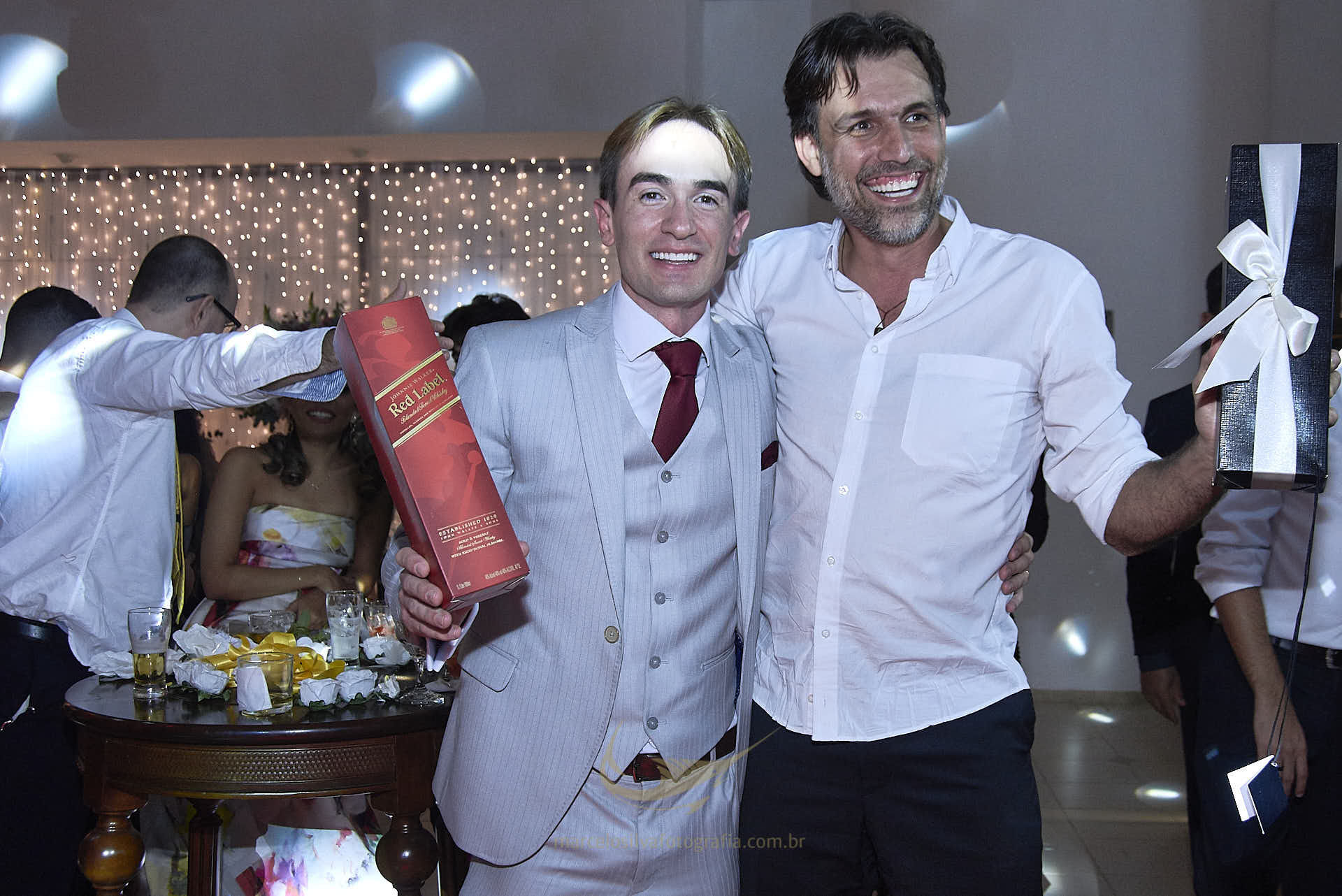 Foto Casamento de Mayara e Fábio no Porto Vittoria Espaço de Eventos - Brasília - DF Foto Casamento de Mayara e Fábio no Porto Vittoria Espaço de Eventos - Brasília - DF - Imagem 116