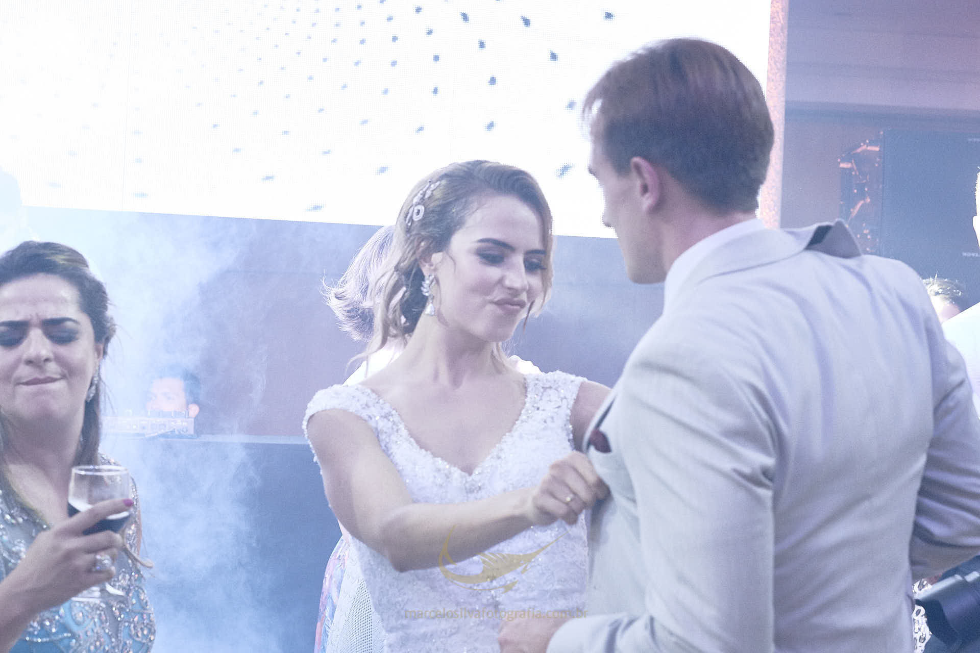 Foto Casamento de Mayara e Fábio no Porto Vittoria Espaço de Eventos - Brasília - DF Foto Casamento de Mayara e Fábio no Porto Vittoria Espaço de Eventos - Brasília - DF - Imagem 105